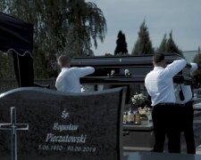 Pochówek/YouTube @Zakład Pogrzebowy Ameno