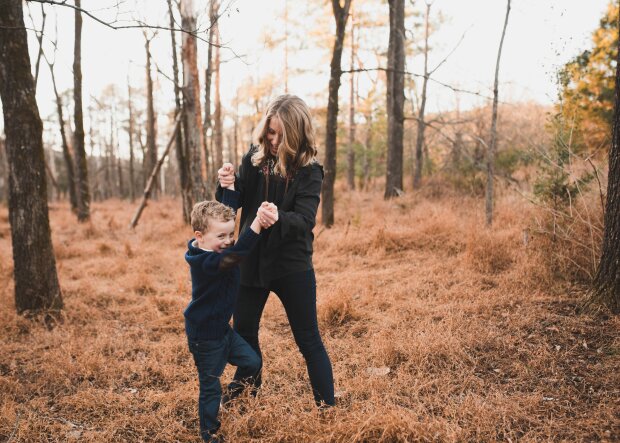 matka i syn @pexels