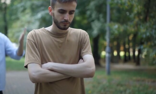 Bezczelny mąż, źródło: YouTube/ Interesting Psychology