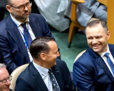 Karol Nawrocki i Radosław Sikorski, screen Youtube @interia_pl