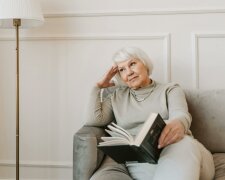 starsza Pani @pexels