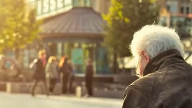 Senior/ YouTube @Aktualności360