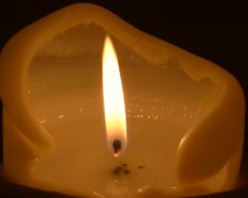 Płonąca świeca/YouTube @Virtual Fireplace