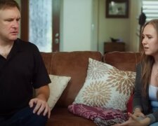 "Córka jest posłuszna mężowi we wszystkim. Nawet odmówiła przyjścia na przyjęcie urodzinowe własnego ojca"