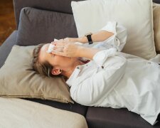 Przez tydzień oszczędzałam na jedzeniu, żeby syn pojechał na wycieczkę. Jedna przesyłka dla męża ujawniła, że wcale nie brakowało nam pieniędzy