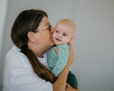 kobieta i dziecko @pexels