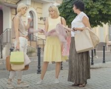 Swatki na zakupach, źródło: YouTube/ Interesting Psychology