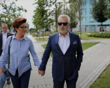Kwaśniewscy w dalszym ciągu zmagają się z koronawirusem. Jest ciężko.  Jak się czują