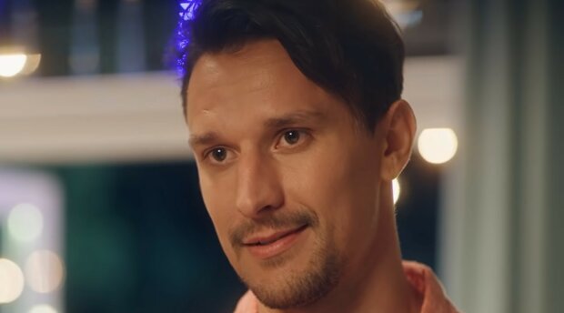 mężczyzna, screen Youtube @FILMUAGroup