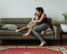 kobieta i dziecko @pexels