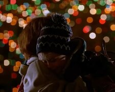 Catherine O’Hara i Macaulay Culkin, screen Youtube  @BungiemanLP