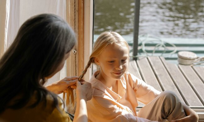 babcia i wnuczka @pexels