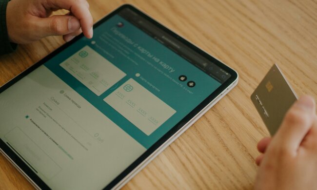 Utrudnienia w bankach w całym kraju. Klienci zgłaszają problemy