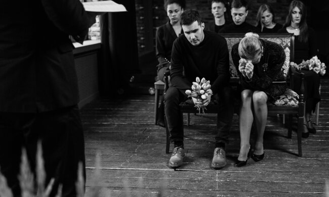 Z życia wzięte. "Babcia całe życie odkładała każdą złotówkę": Po jej odejściu wujek pokazał, jak mało znaczyła dla niego jej godność