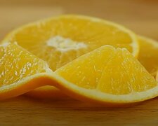 Skórki z jabłek i pomarańczy/ Youtube Moje Gotowanie