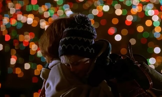 Catherine O’Hara i Macaulay Culkin, screen Youtube  @BungiemanLP