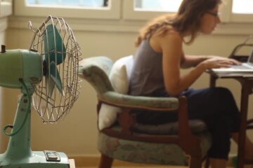 Nauka zdalna. Źródło: Youtube Skuteczne Korepetycje