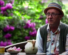 Artur Barciś / YouTube:  Uwaga! TVN