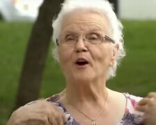 źródło: YouTube/John West