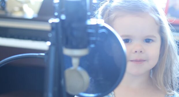 Claire Crosby/ YouTube @the Crosbys