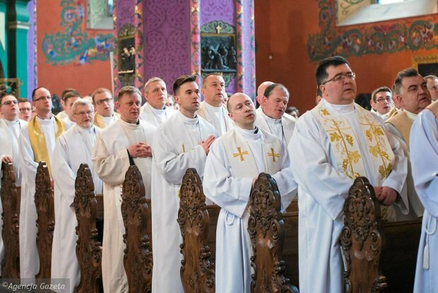 Opublikowano listę nowych duchownych w archidiecezji katowickiej. Jest sporo zmian