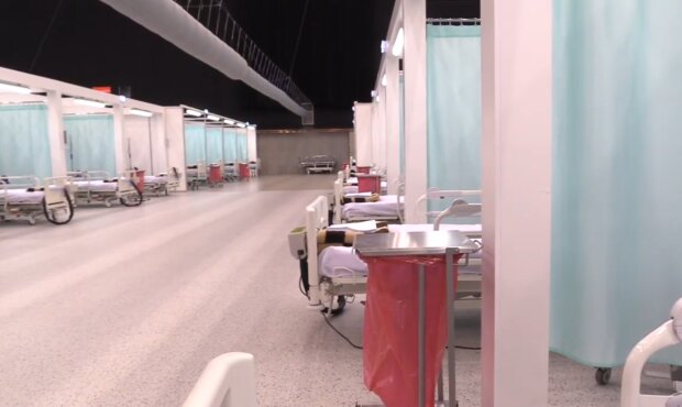 Szpital tymczasowy/YouTube @Silesia Flesz TV