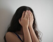 Po przejściu mamy na emeryturę regularnie dokładaliśmy jej do rachunków. Jeden przypadkowy SMS sprawił, że postanowiliśmy zakończyć pomoc