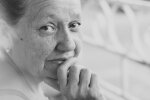 Po odejściu męża bałam się ponownie pokochać. Dzieci uznały, że w moim wieku randki są powodem do wstydu
