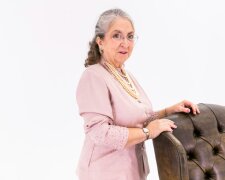 starsza Pani @pexels