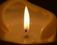 Płonąca świeca/YouTube @Virtual Fireplace