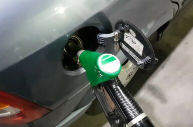 Tankowanie/YouTube @ForumWiedzy