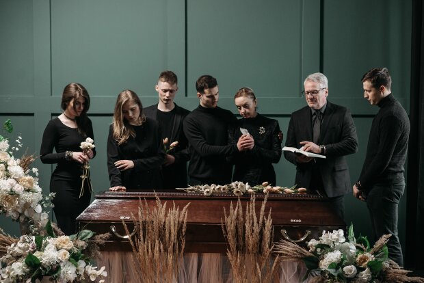 Z życia wzięte. Czuwałam przy dziadku nocami, a w spadku nie dostałam nic. Rodzina pojawiła się dopiero po klucze