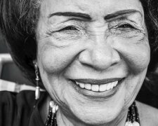 starsza Pani @pexels