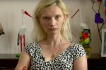 Agata Buzek / YouTube: Fundacja Pomocy Dzieciom