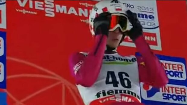 Kamil Stoch, screen Youtube @nexilskijumping.jpg