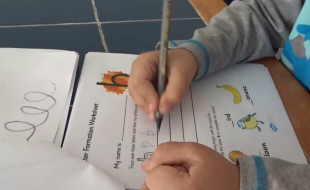 Zadanie domowe/ YouTube @maniekRODZINKA