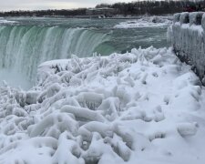 Niagara zimą/Youtube @Eric Lorenz Travel Review