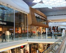 Galeria handlowa/ YouTube @Jeden z wielu