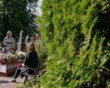 Córka twierdziła, że zapłaciła za renowację nagrobka. Przypadkowo znalazłam rachunek wystawiony na zupełnie inną usługę
