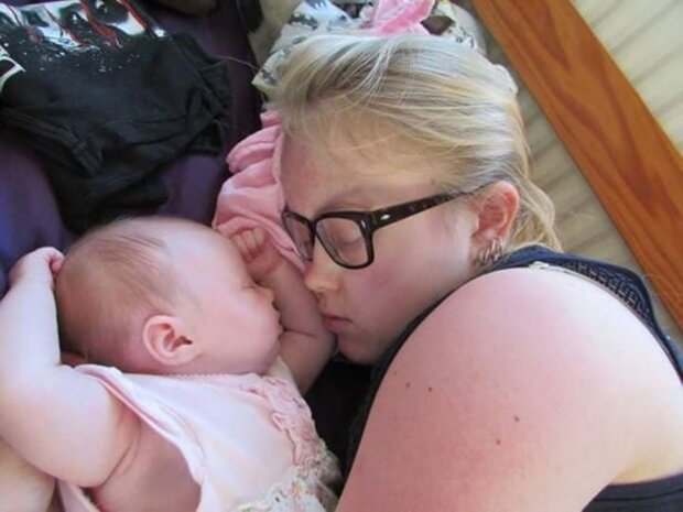 młoda mama, screen Mirror