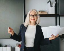 starsza Pani @pexels