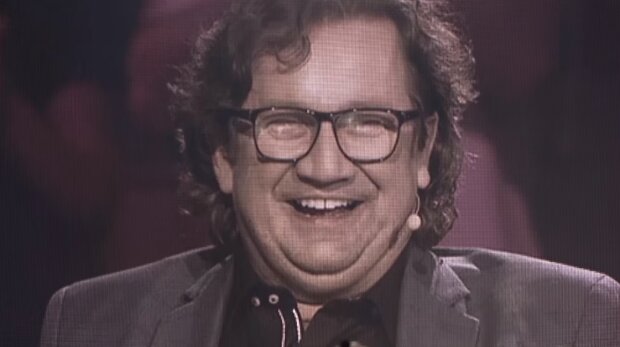 Paweł Królikowski. Źródło: Youtube Twoja Twarz Brzmi Znajomo - Endemol Shine Polska