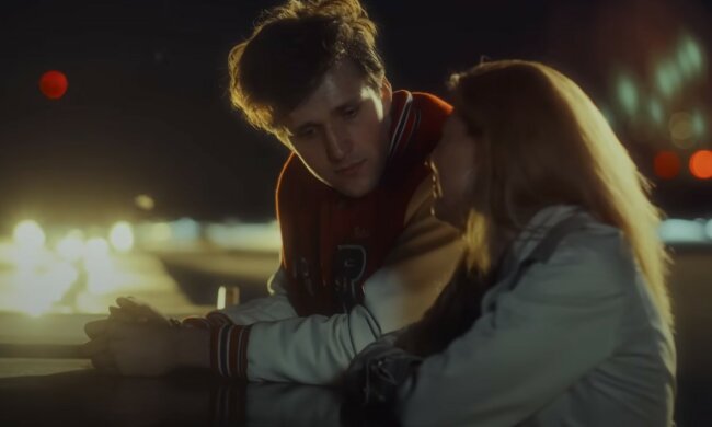 Leniwy mąż, źródło: YouTube/ LOVEBUSTER