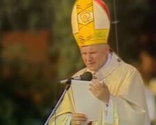 Jan Paweł II/ screen YT