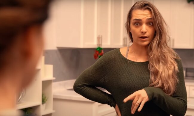 Teściowa i synowa, źródło: YouTube/Illumeably