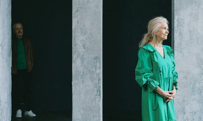 starsza Pani @pexels