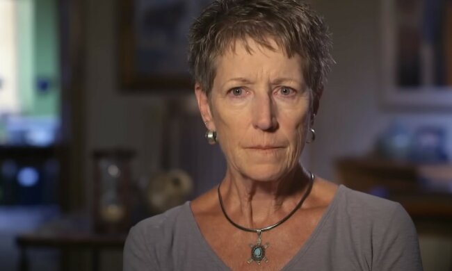 Została sama, źródło: YouTube/LMN