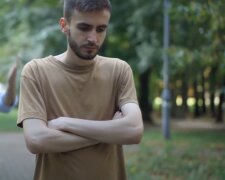 Bezczelny mąż, źródło: YouTube/ Interesting Psychology