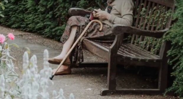 Seniorka/ YouTube @Aktualności 360