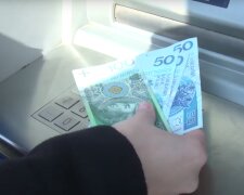 O jakich kwotach mowa? / YouTube: infoWire.pl
